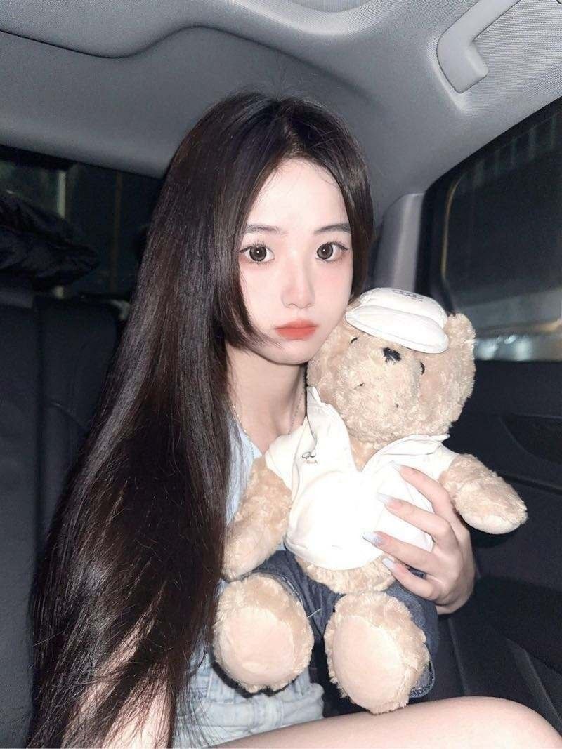 杭州外围 05年清纯学生极品白幼瘦让人有征服欲