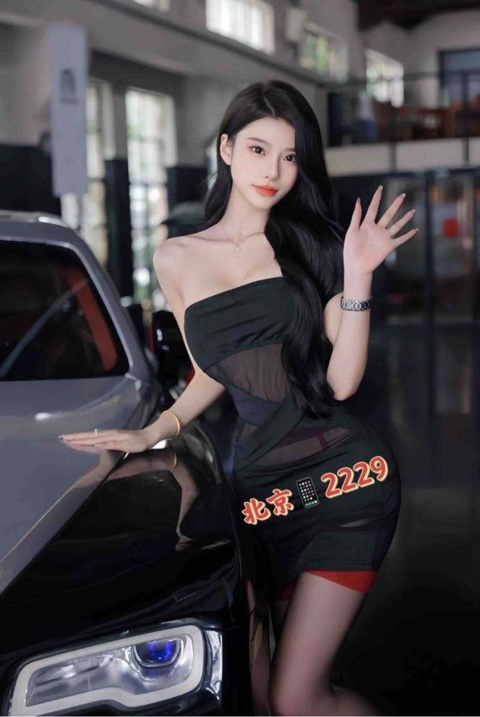北京外围 173极品车模兼职A4腰 筷子腿 可纯可欲相关配图