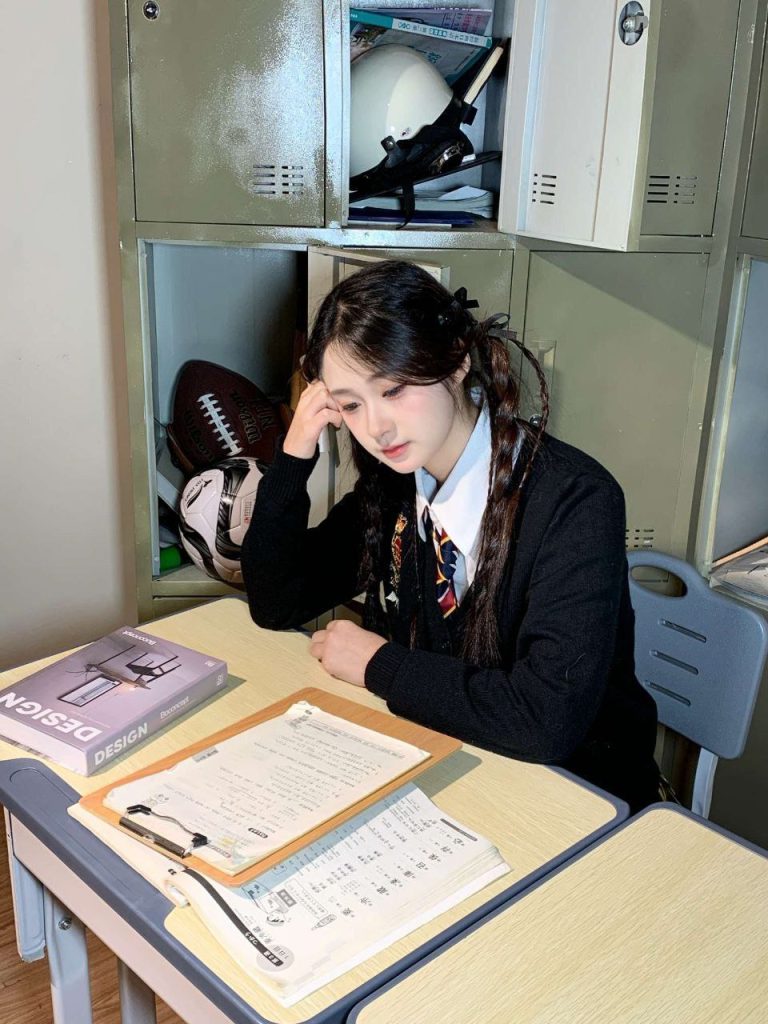 南昌外围 166学生兼职 天然S曲线完美酥胸相关配图