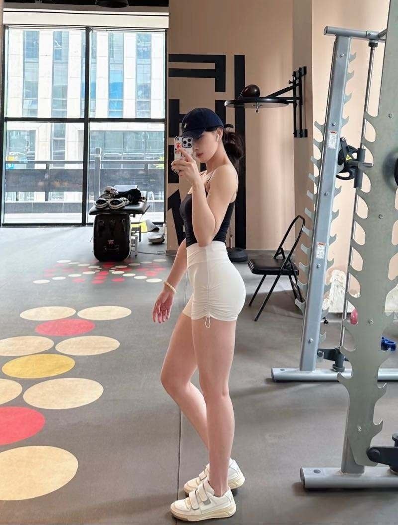 上海外围 185/D力量型御姐美女