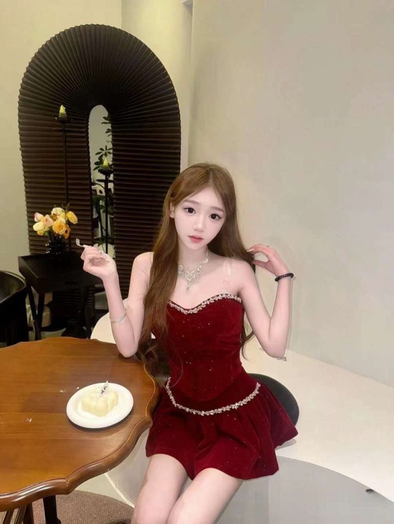 杭州外围 07年圈外女友 童颜巨乳乖巧可爱相关配图