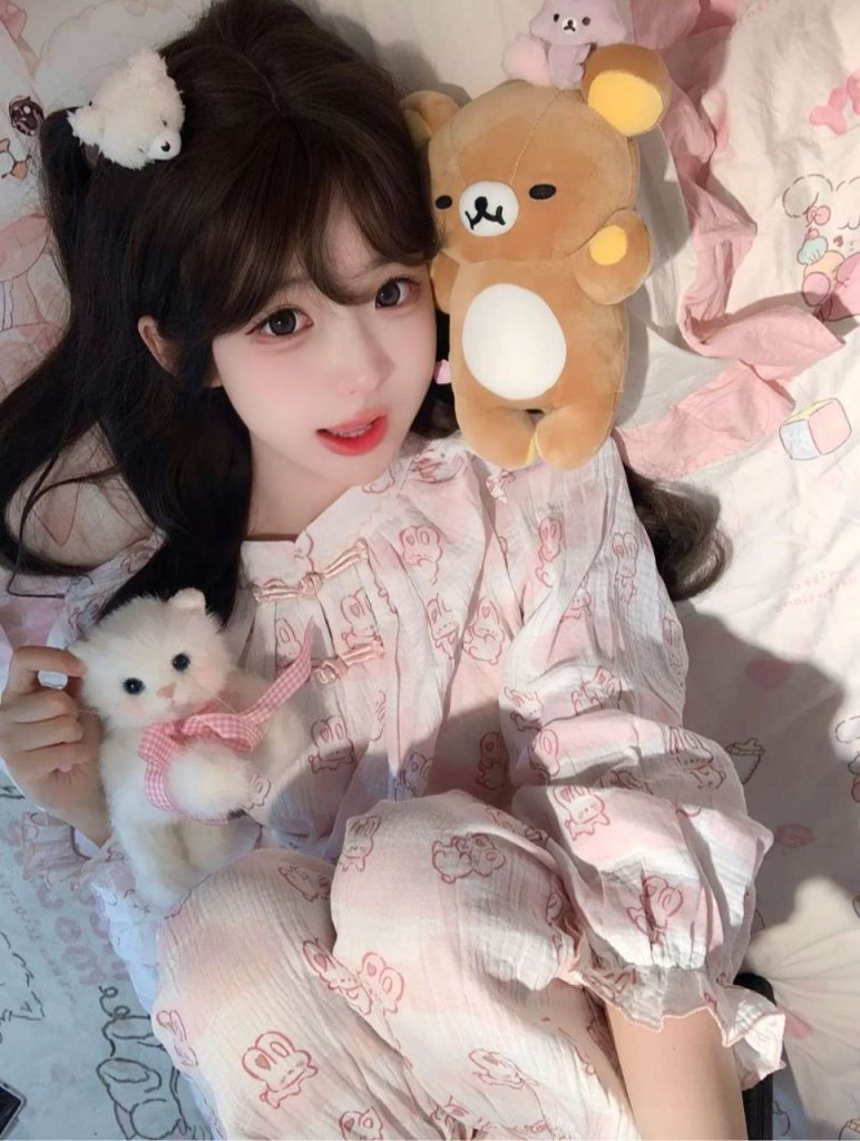 广州外围 06/168/C 你身边的乖乖女 百依百顺相关配图