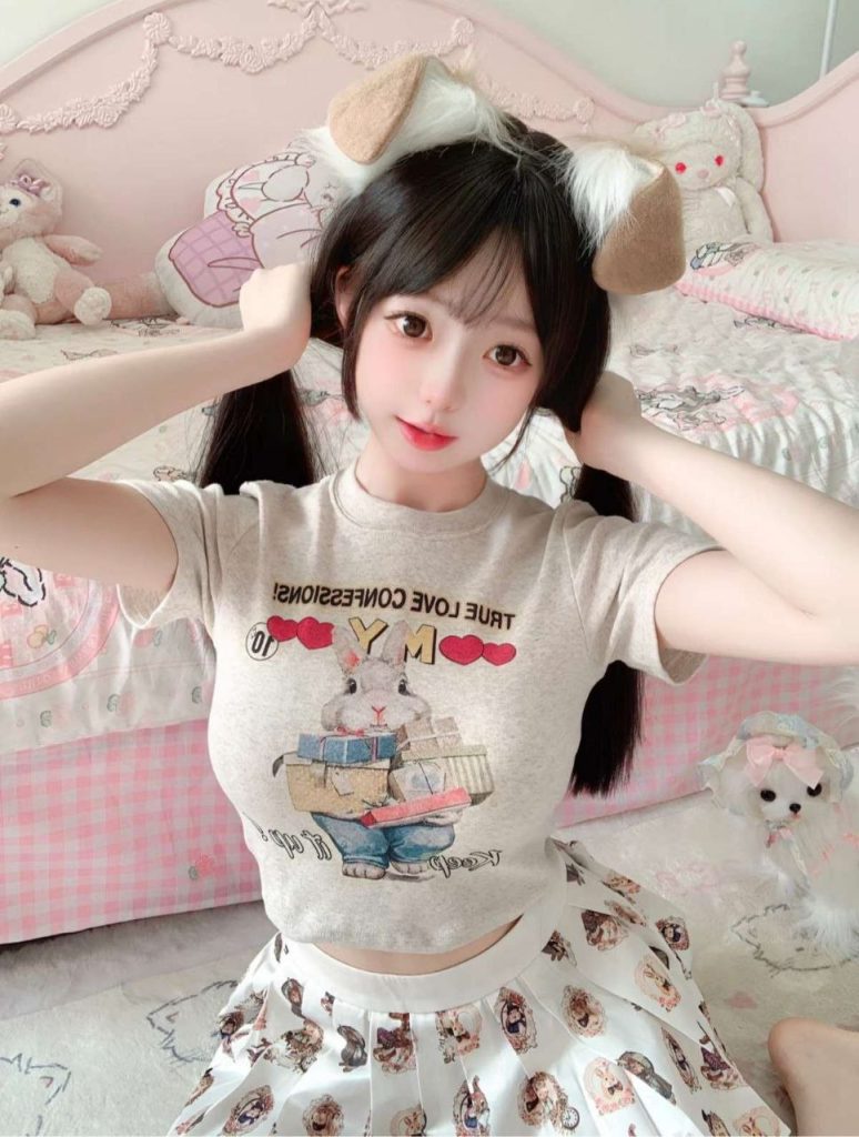 广州外围 06/168/C 你身边的乖乖女 百依百顺相关配图