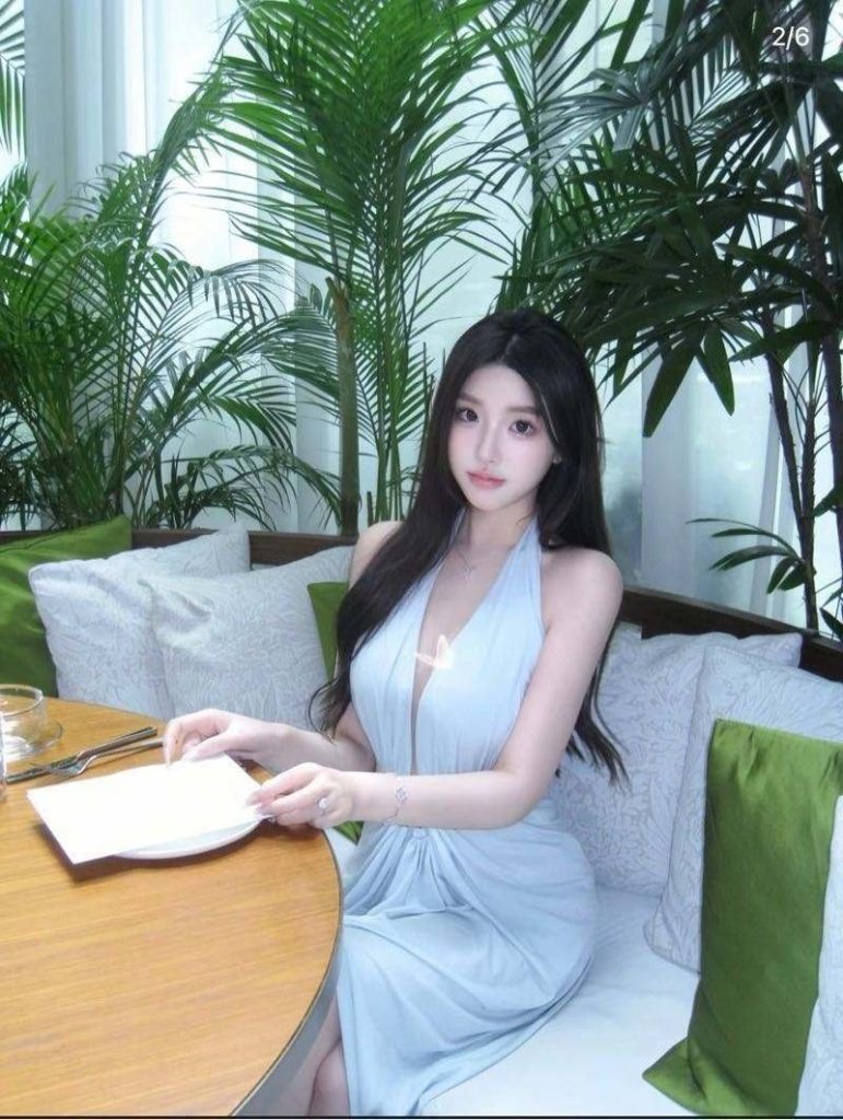 武汉外围 171D李李 性感美女暑期兼职相关配图