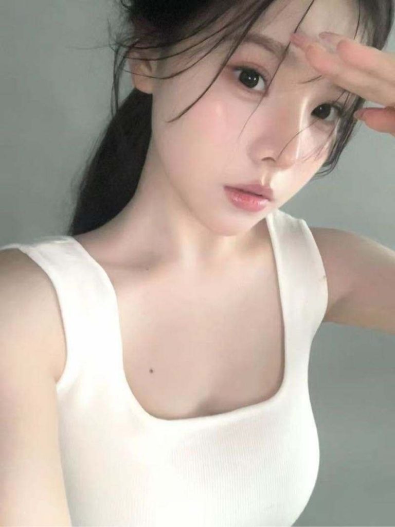 武汉外围 171D李李 性感美女暑期兼职相关配图