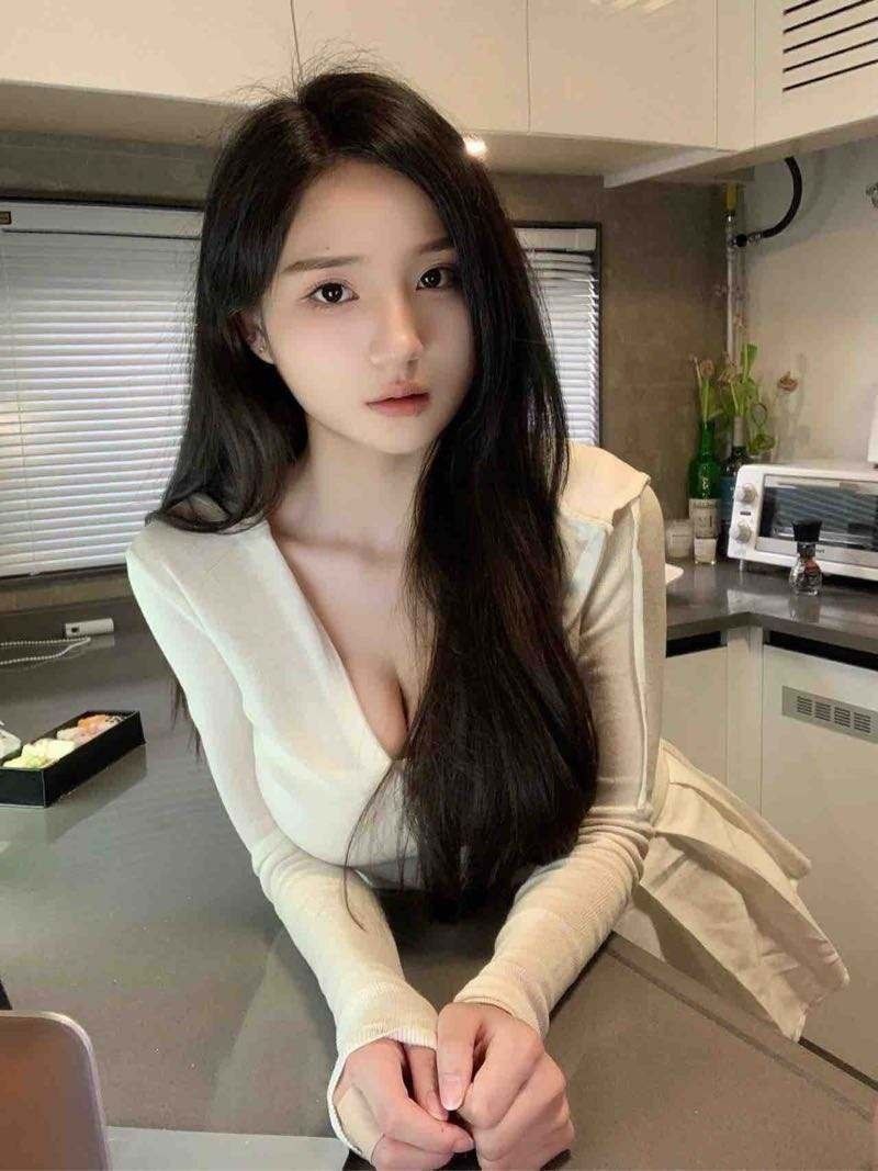 广州外围 03新人纯欲控福音/童颜巨乳