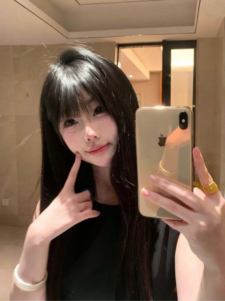 苏州外围 07年纯欲学妹清纯风 可爱型 完美女友feel相关配图