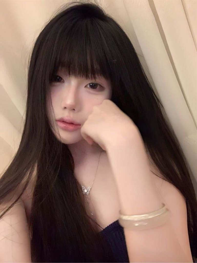 苏州外围 07年纯欲学妹清纯风 可爱型 完美女友feel相关配图