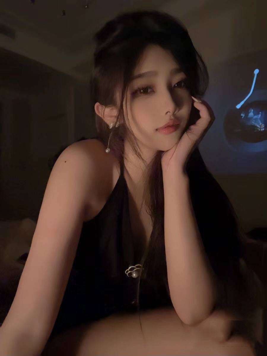 三亚外围 172/E 猫系女友Sm女王