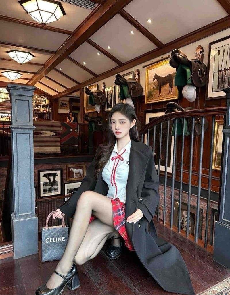 西安外围 04在校生兼职 身材苗条柔美动人