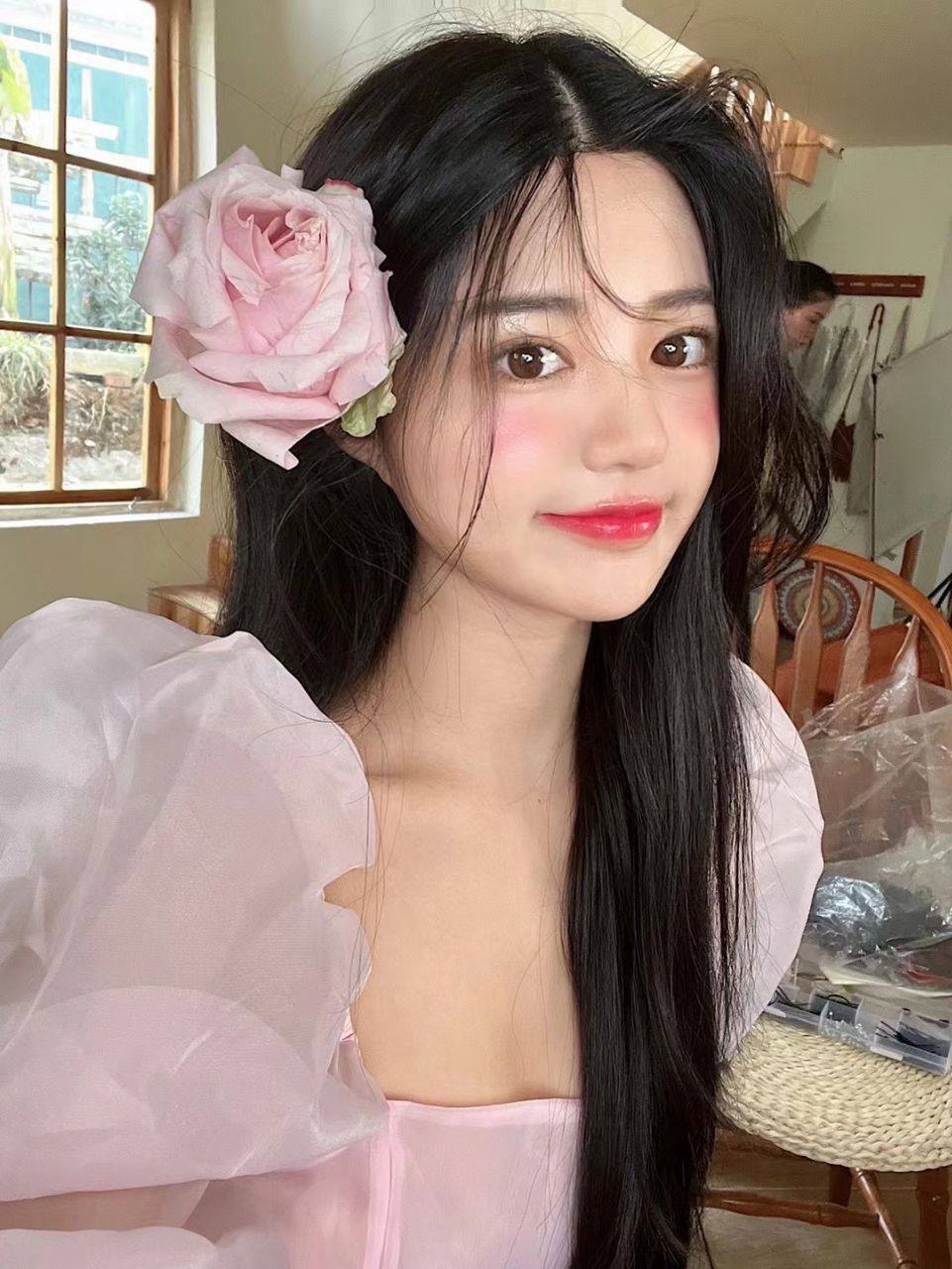 上海外围 05年甜美莼欲小天使 反差感max
