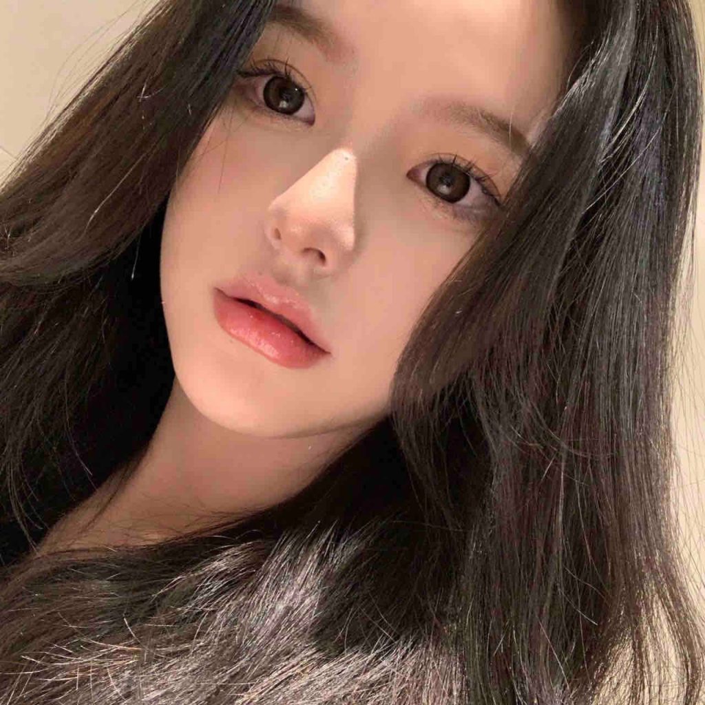 上海外围 05年甜美莼欲小天使 反差感max相关配图