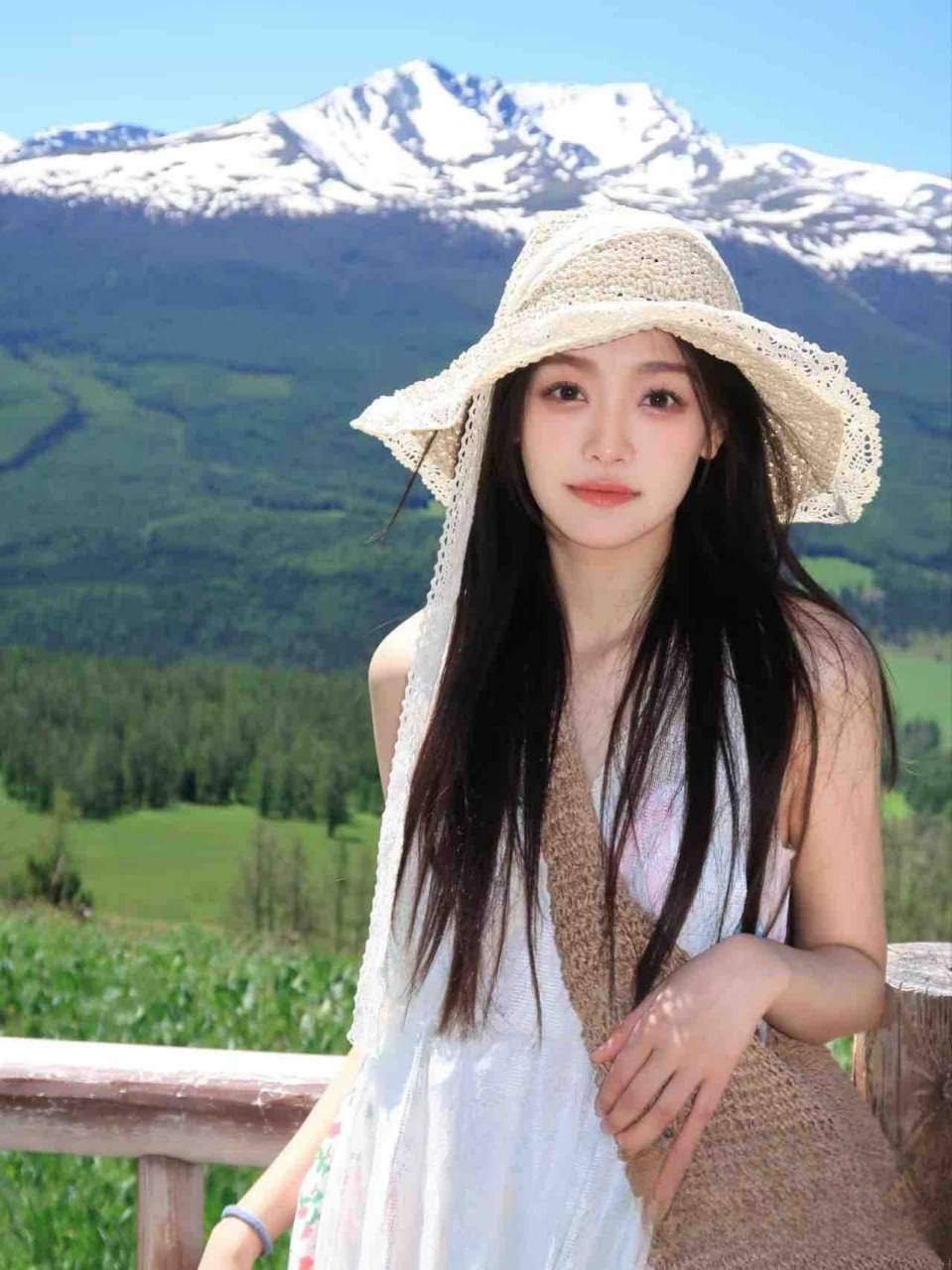 郑州外围 05大学生 听话乖巧 治愈系阳光女孩