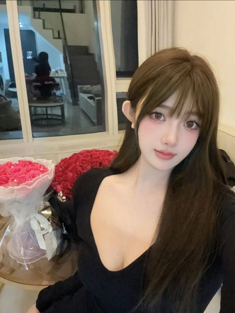 郑州外围 05后兼职清纯性感你的可爱小野猫相关配图