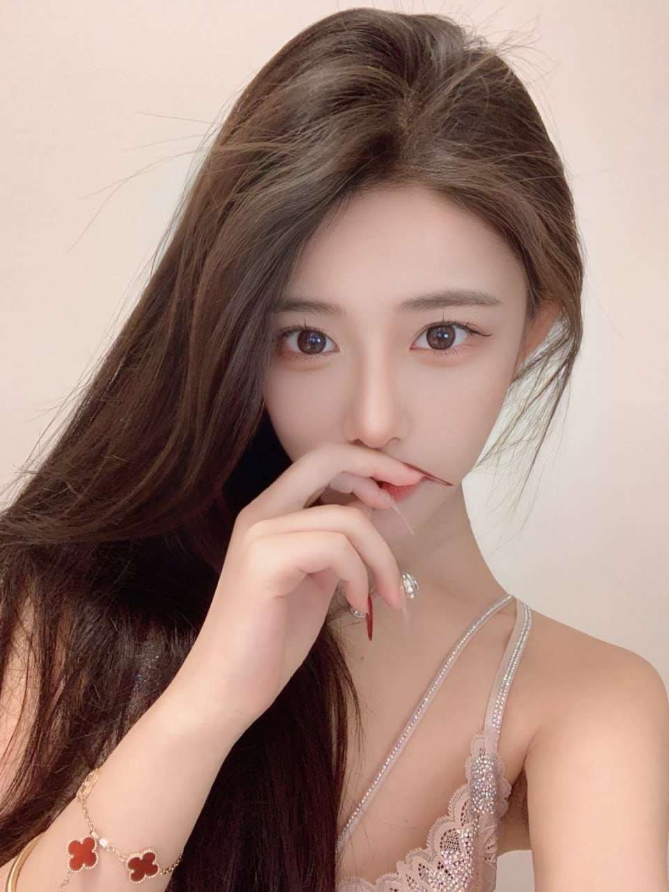 成都外围 06年洋气少女 柔情似水