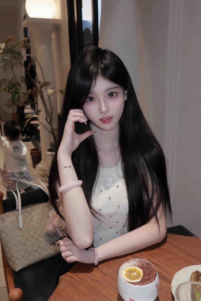 南昌外围 05年大一舞蹈生清纯纯欲款初恋女友感相关配图