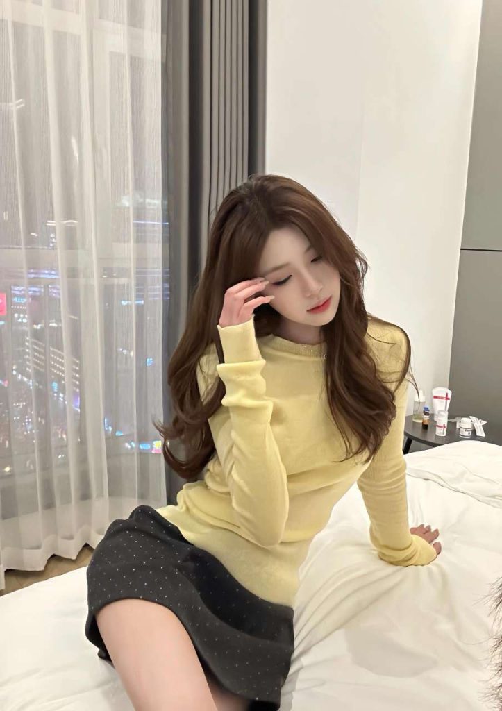 太原外围 纯情女高清纯素颜系乖巧女友feel相关配图