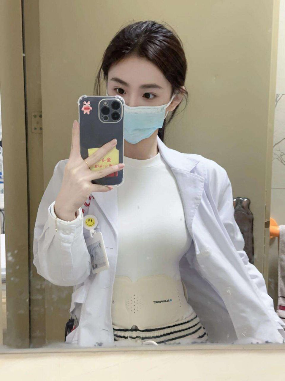 海口外围 04年小护士兼职🌟禁欲系女友