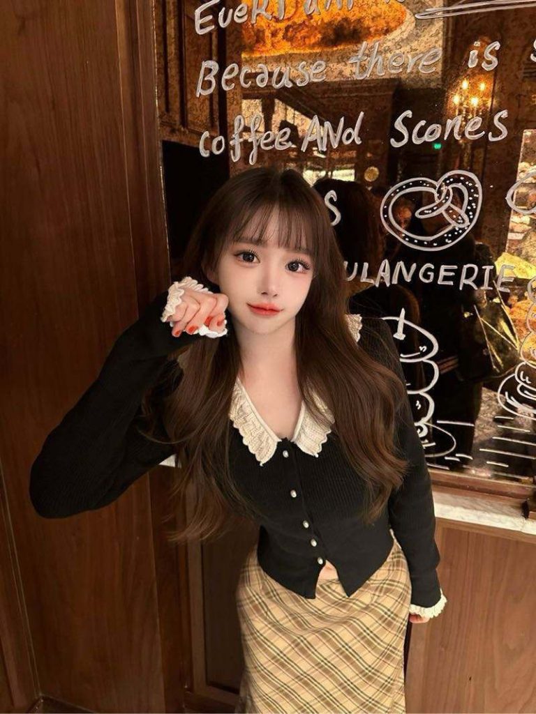 北京外围 167樱花妹 抖音网红chinajoy coser童颜巨乳相关配图