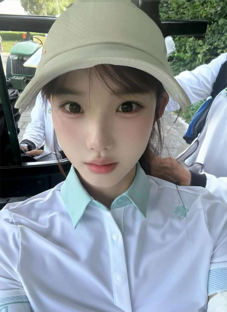 上海外围 167D文文 女友系美少女在校生兼职