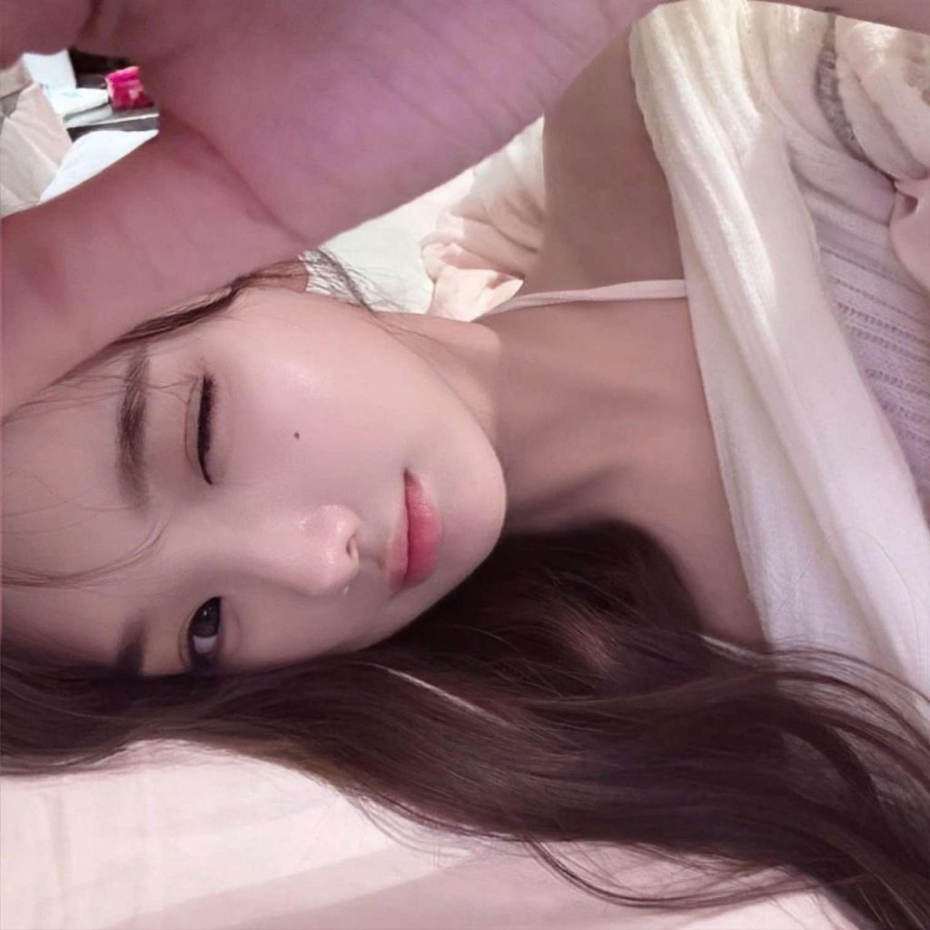 上海外围 167D文文 女友系美少女在校生兼职相关配图