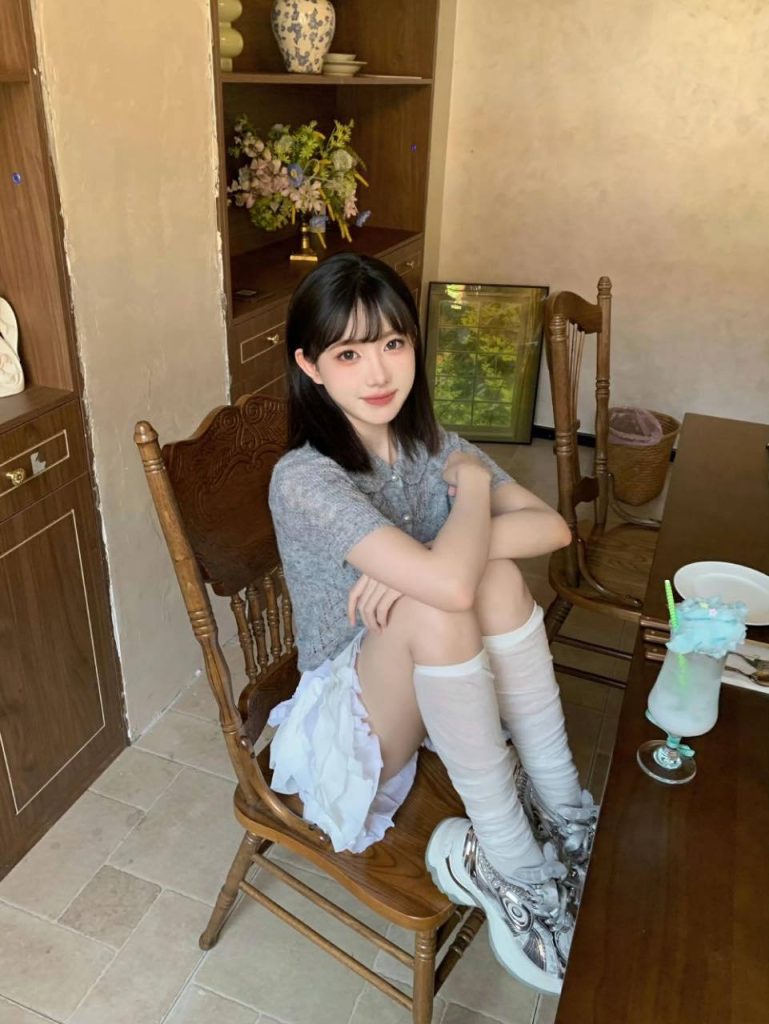 深圳外围 安冷冷 美院艺术生兼职完美身材比例 高級氣質女友feel相关配图