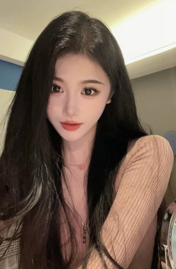 杭州外围 170D文艺范美少女兼职 清新自然乖巧礼貌相关配图