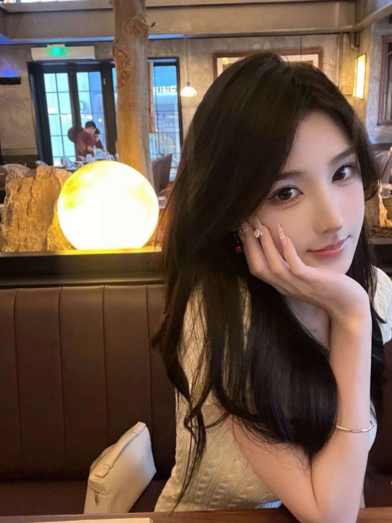 厦门外围 真是04 刚下水实习生 天然零整 性格温柔 外表纯情 床上放浪 服务极好 单单好评相关配图