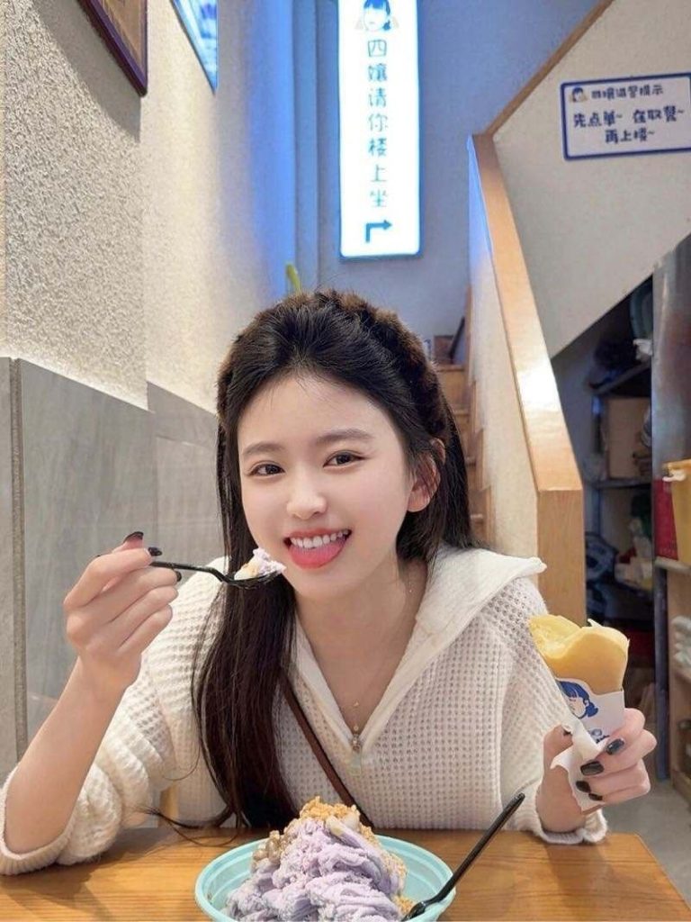 广州外围 真人极品 身材气质绝佳 高素质 短暂兼职 只见素质导 情商高会说话真 上下粉 腿玩年皮肤水水嫩 通体雪白相关配图