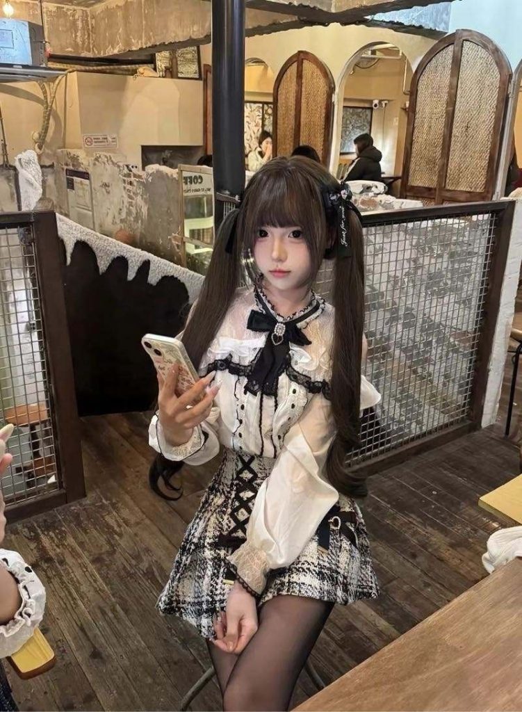 上海外围 五官精致 全新体验 幼齿童颜少女 言听计從四嗲妹萝莉音 盘.甜美蘿莉 莼欲夭花板甜蜜女友体验相关配图