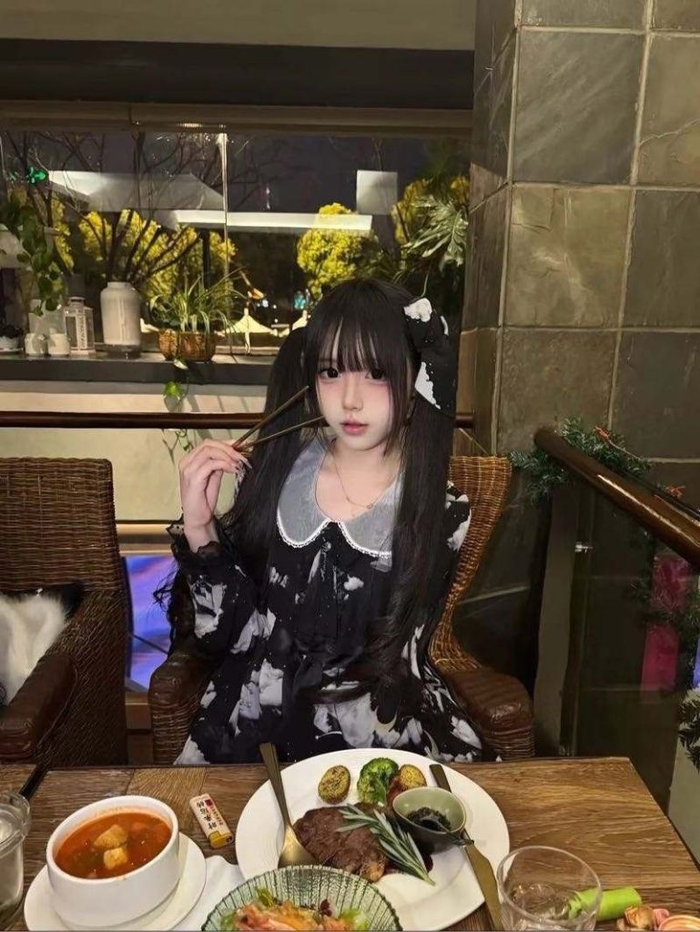 上海外围 五官精致 全新体验 幼齿童颜少女 言听计從四嗲妹萝莉音 盘.甜美蘿莉 莼欲夭花板甜蜜女友体验相关配图