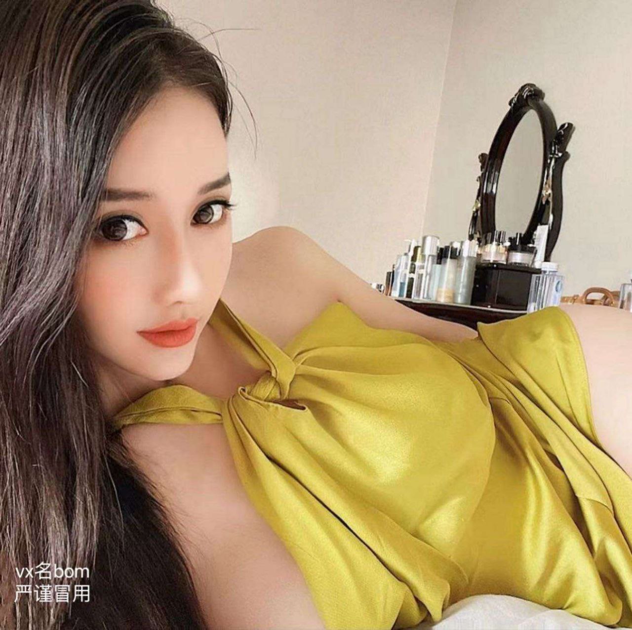 香港外围北京中央音乐学院 上下粉嫩 会一字马 天生丽质 甜美御姐前凸后翘 明星气质 清纯喜高勿扰
