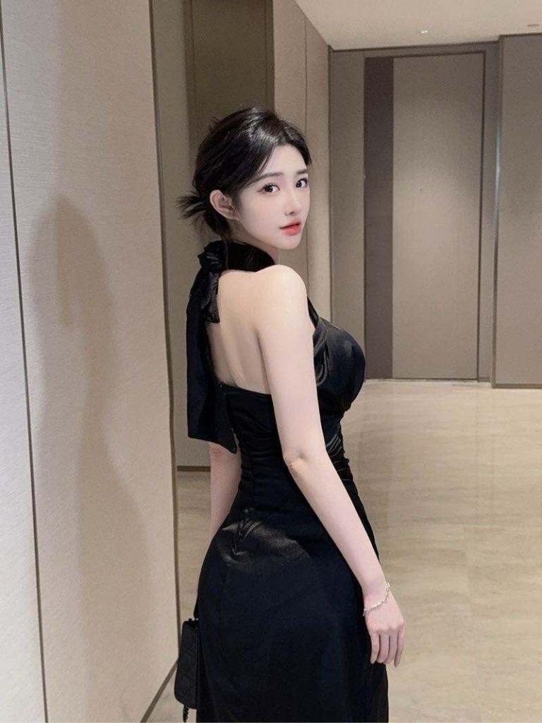 北京外围 笔直大长腿爱好健身运动 身体柔软 翘臀解锁各种姿势 主动热情 性格温柔可甜可盐相关配图