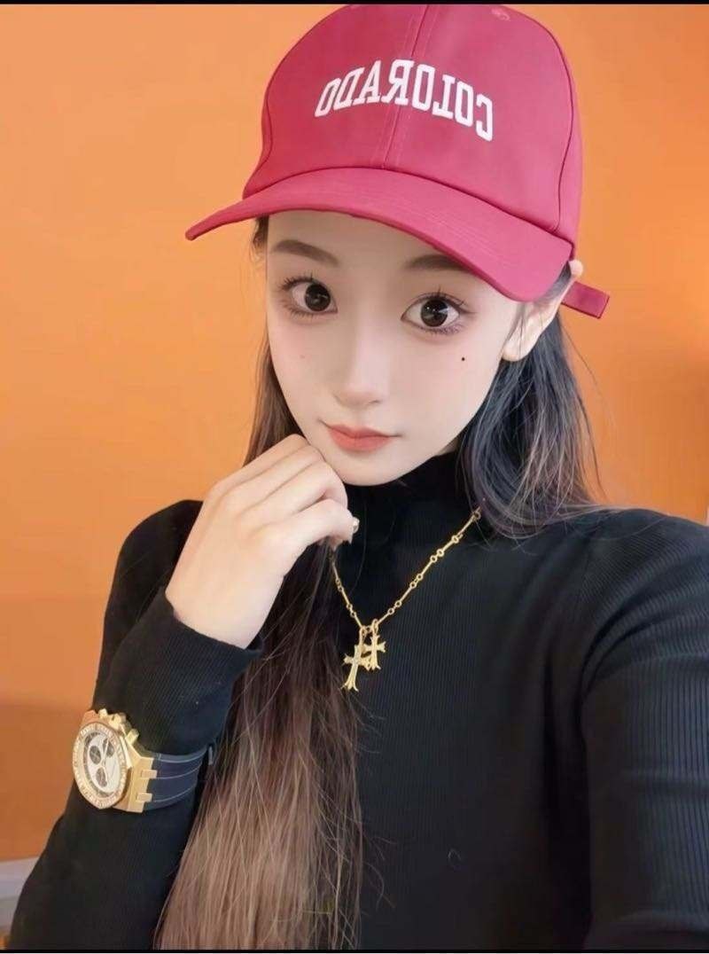 南京外围 翘臀 大长腿  皮肤雪白光滑中国脸 欧美身材 满足你所有幻想手感极好 不但可以夹你的武器