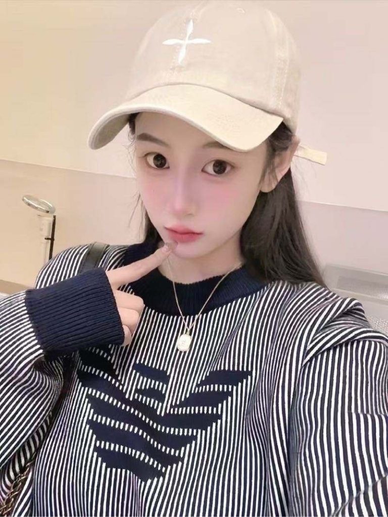 南京外围 翘臀 大长腿  皮肤雪白光滑中国脸 欧美身材 满足你所有幻想手感极好 不但可以夹你的武器相关配图