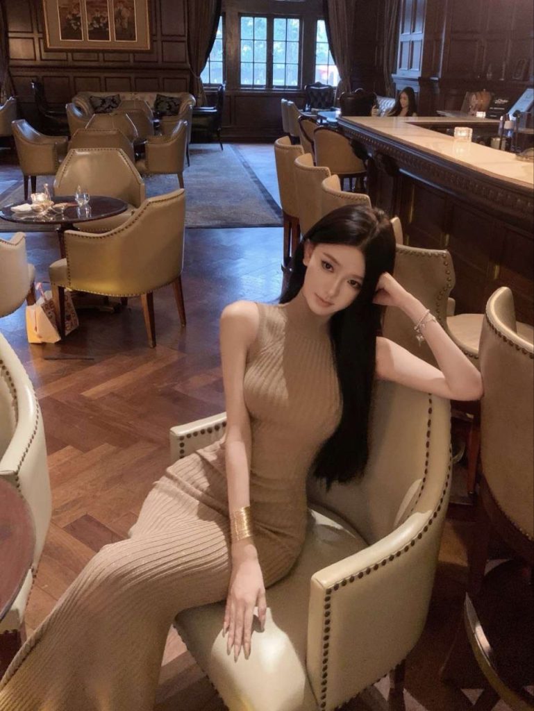 青岛外围 日常素颜 干净清爽  只接見素质k佛系随缘 肉慾滿分清新自然 女友感十足清纯童颜 純慾精緻 粉嫩甜心白嫩誘人粉相关配图