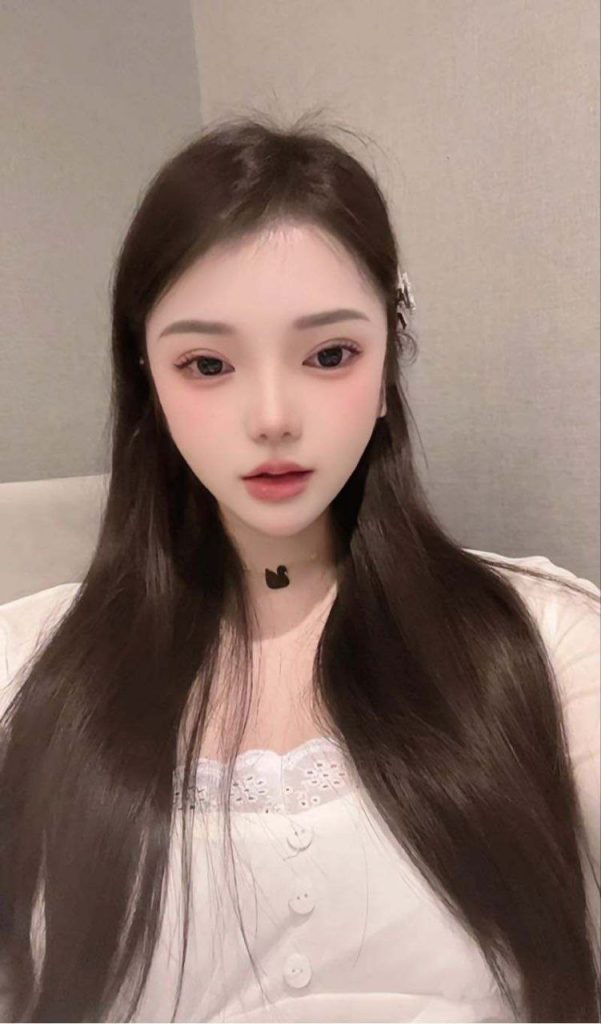 东莞外围 纯天然 皮肤雪白清纯甜美 听话乖巧 初次下水配合度高 全身无整 没纹身相关配图