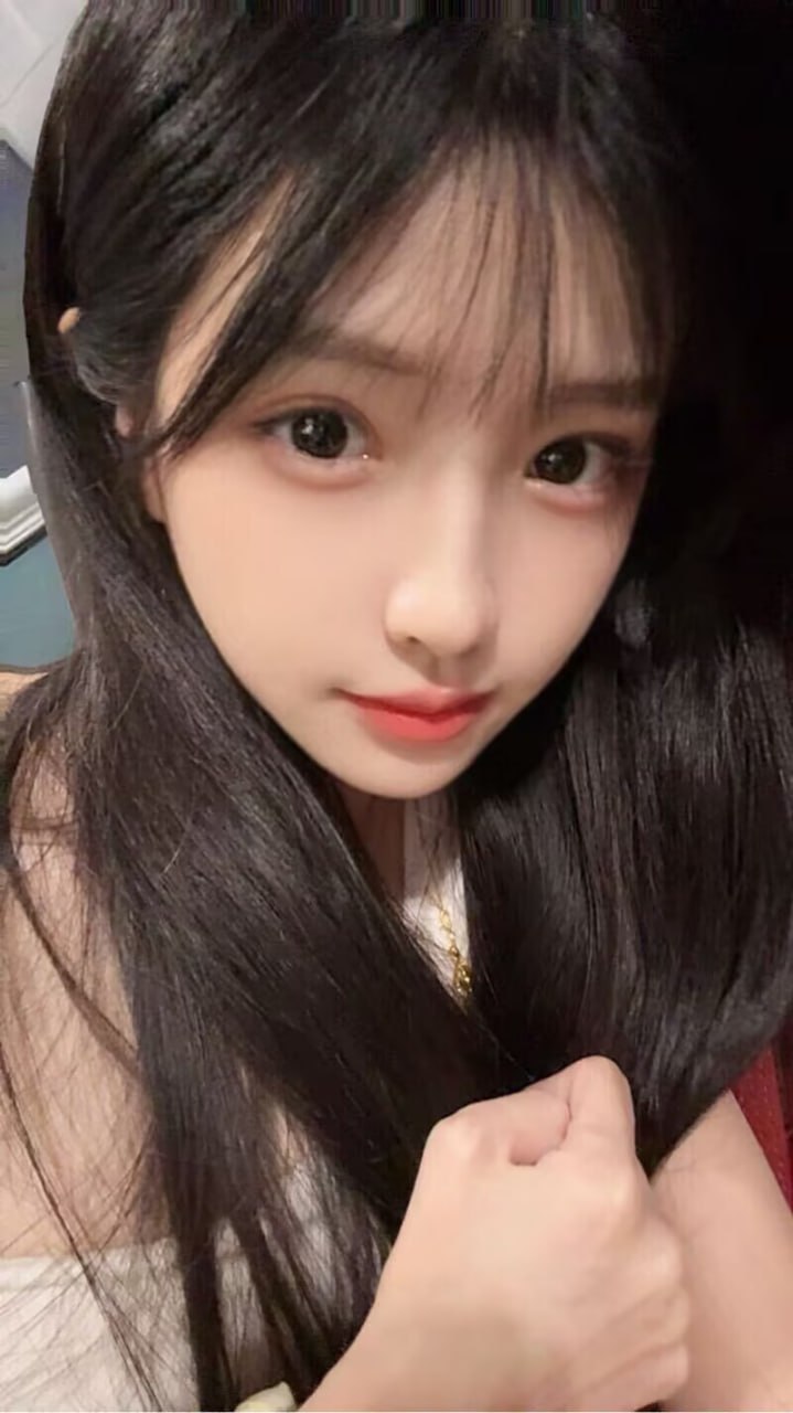 南昌外围学生妹 172/69 天然C 美少女 少女 大长腿相关配图