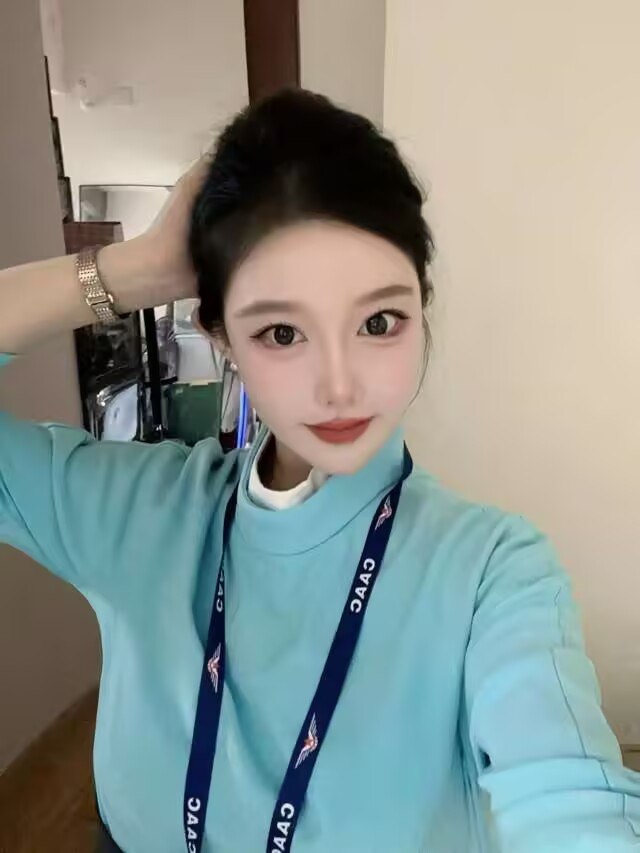 南昌外围学生妹 172/45 天然D 空姐 空乘 少女