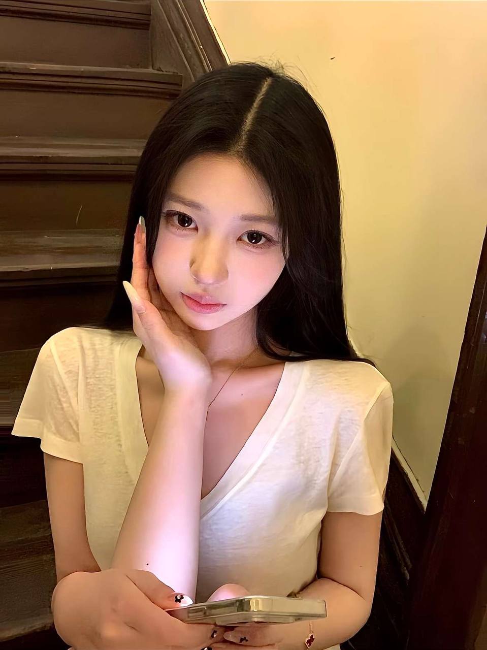 青岛外围学生妹 173/45 天然C 御姐 萝莉 巨乳相关配图