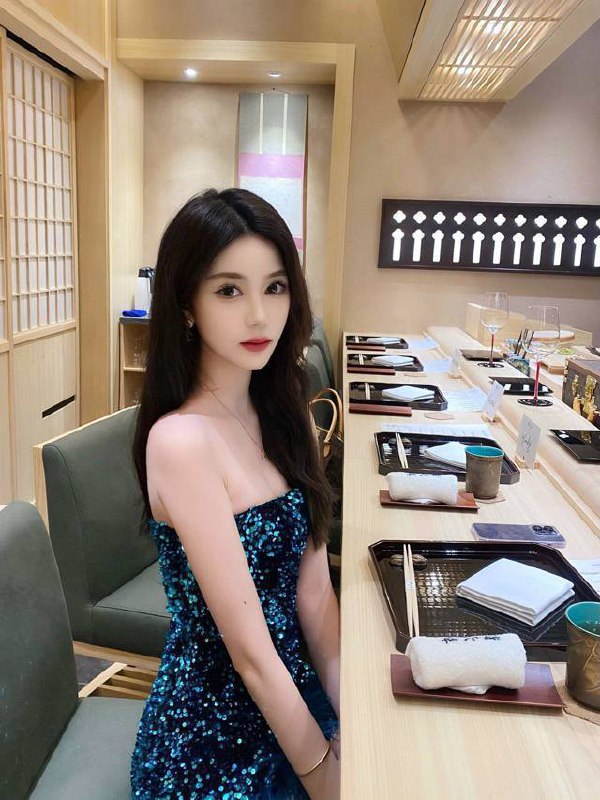 济南外围05年学生妹 168/35 天然D 空姐 御姐 萝莉相关配图