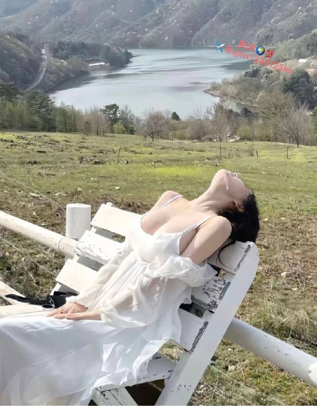 深圳外围模特 175/50 天然A 蜜桃臀 初恋feel 女神相关配图