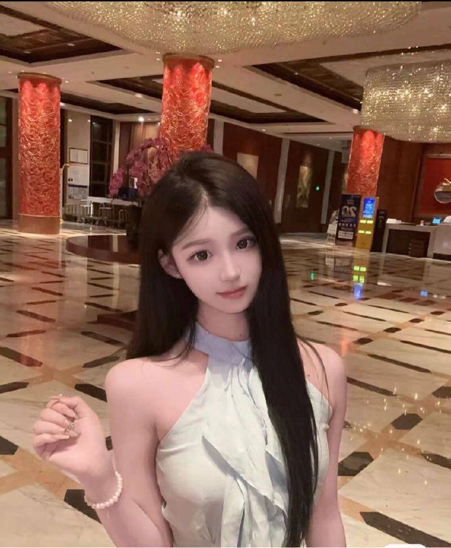 合肥外围学生妹 168 天然C 留学生 可盐可甜 女孩相关配图