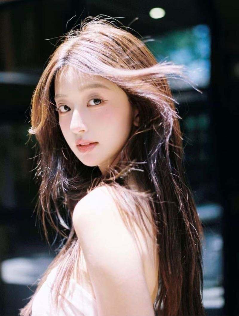 厦门外围 清麗脫俗 純天然極品 氣質天全身無整無紋身 完美身材比例 健身女神 圈外素人温柔可人 小鸟依人體現真實性  高素质