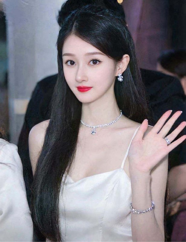 厦门外围 气场十足 性感御姐大米范 不喜年轻小哥哥 可纯可欲 冷艳十足 全身无赘肉 真胸无纹身
