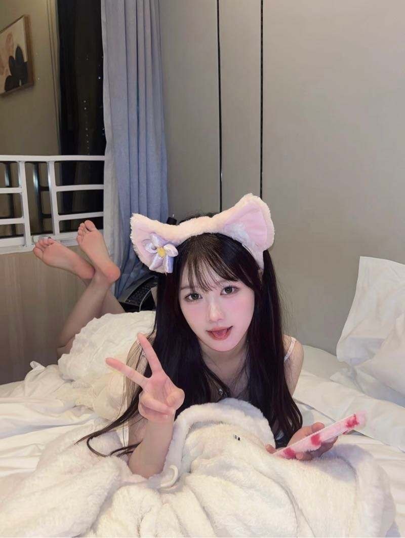 扬州外围艺术学院在校生真实05年身高168筷子腿大D奶cosplay首选初恋女友型甜蜜温柔不催相关配图