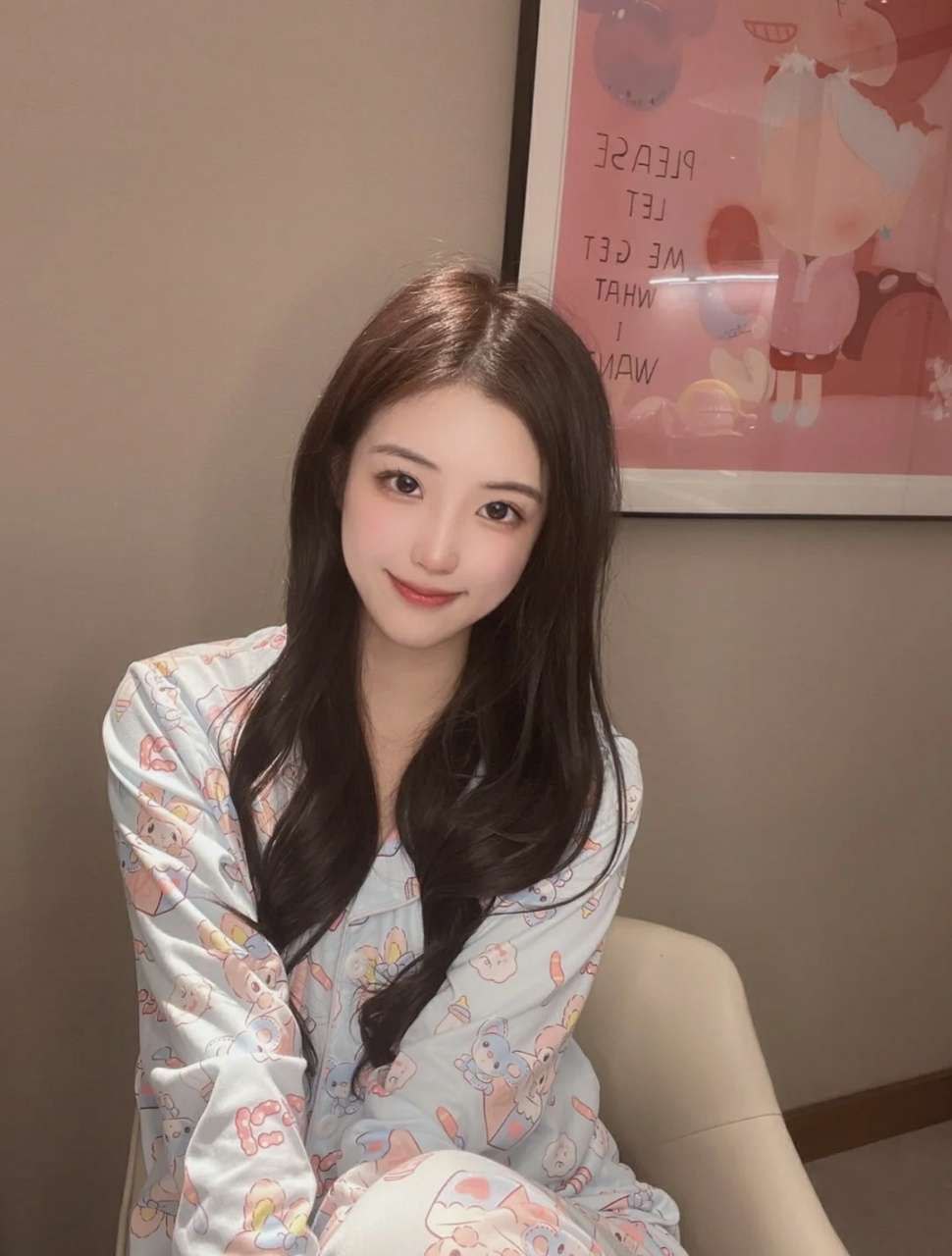福州外围 雪白皮肤 舞蹈系04 纯欲天花板 初恋女友 水多 性格开朗不催 高情商相关配图