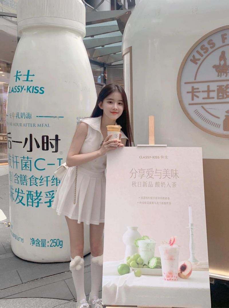 广州外围 05极品高白纯 兼职🦜短开 高颜女友系清纯洋气 气质初恋 女友感 双商高肤白貌美 谈吐文雅 零风尘 纯淑女 韩系甜美 自然精致 能纯能御