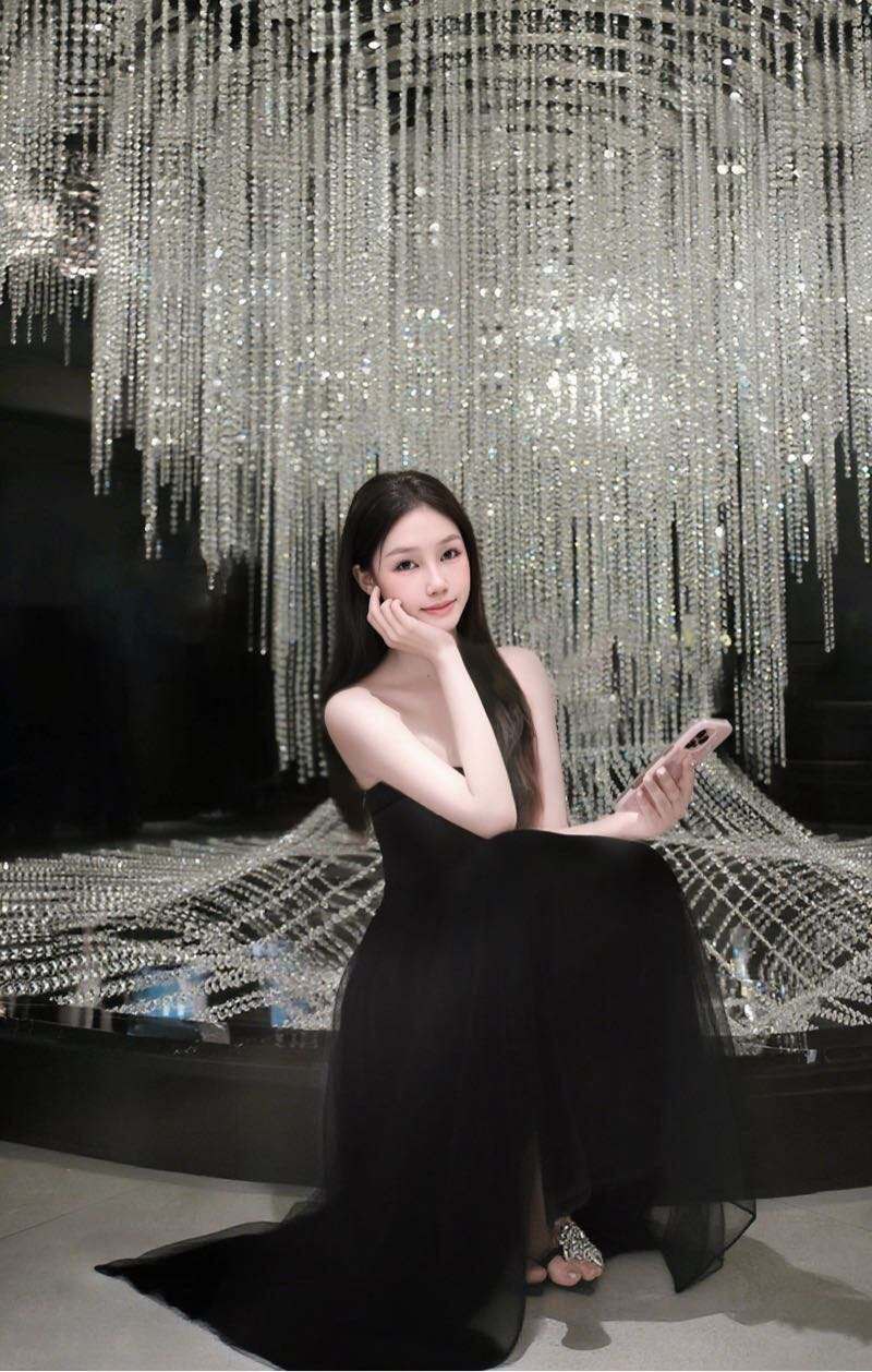 广州外围 🈚️纹身 全身0整皮肤白嫩滑 三点粉🥢腿 一字马 🍑臀瑜伽-健身-高尔夫超高素质 无风尘味 初恋女友的感相关配图