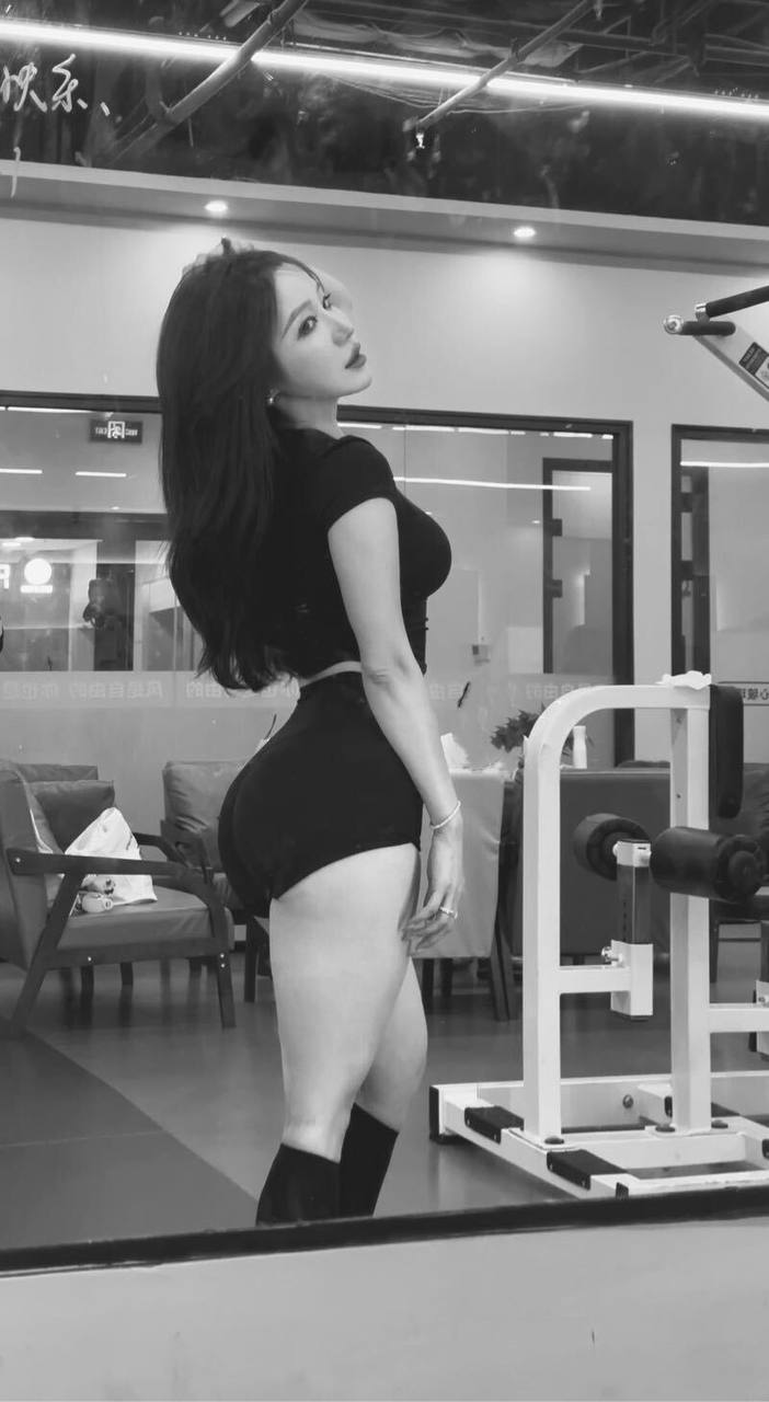 青岛外围女神 172 天然C 健身 情趣 丝袜相关配图